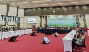 7c24787f-e6fd-4fde-9c78-c0914903bc54-1